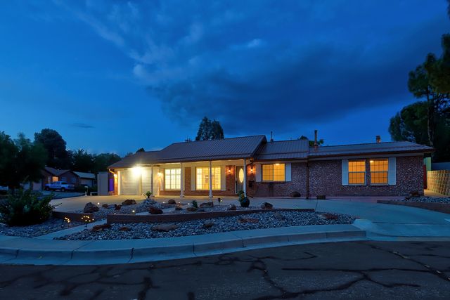 6208 Northland Avenue NE, Albuquerque, NM 87109