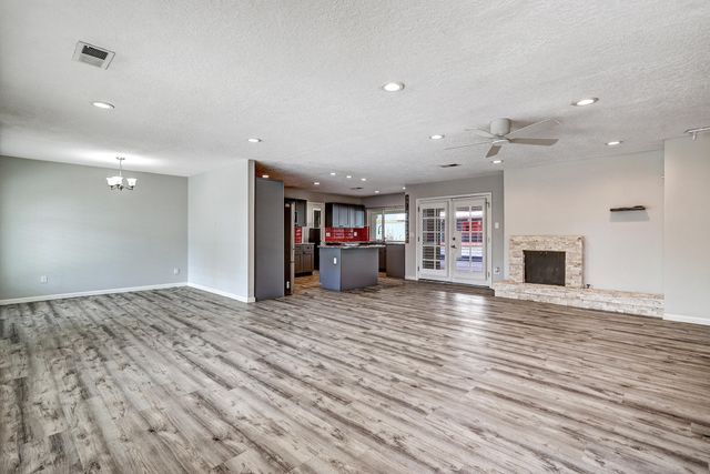 6208 Northland Avenue NE, Albuquerque, NM 87109