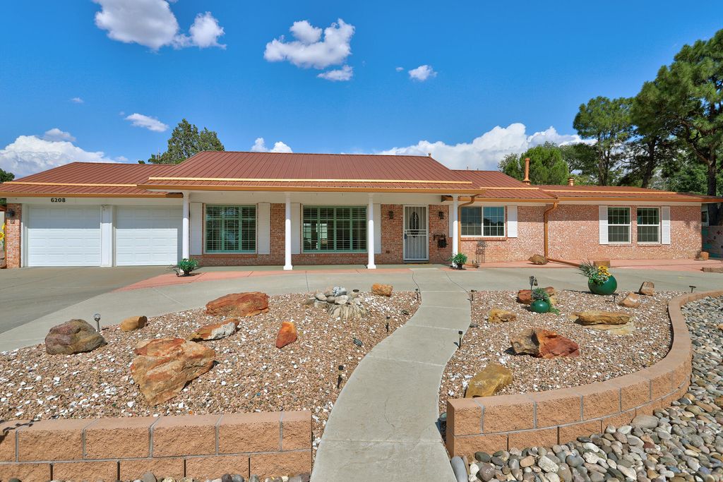 6208 Northland Avenue NE, Albuquerque, NM 87109