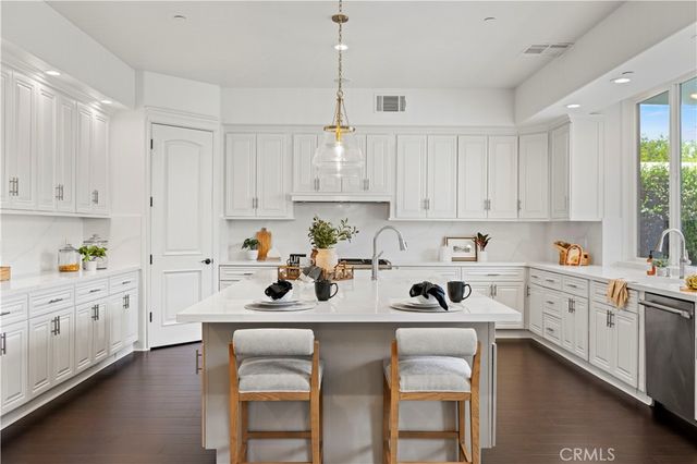 5012 Gerald Avenue, Encino, CA 91436