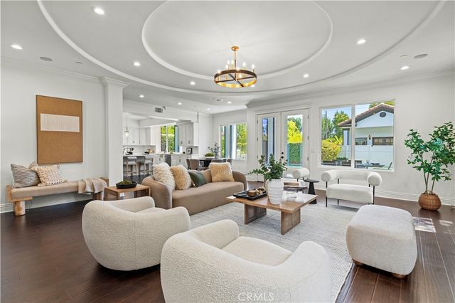 5012 Gerald Avenue, Encino, CA 91436