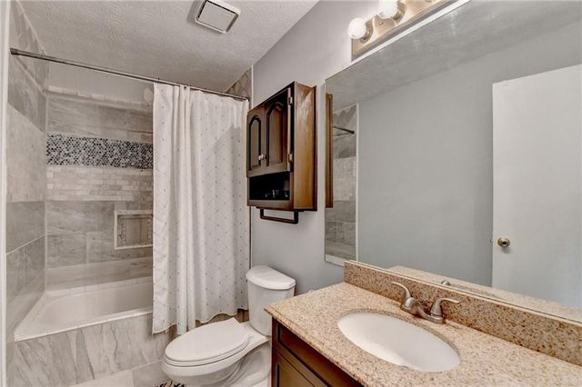 1304 Glenleaf Drive, Peachtree Corners, GA 30092