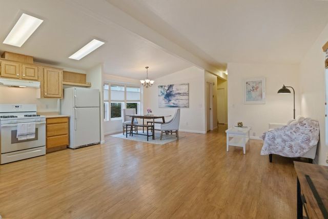 144 Holm Road 75, Watsonville, CA 95076