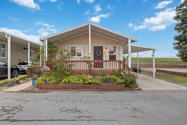 144 Holm Road 75, Watsonville, CA 95076