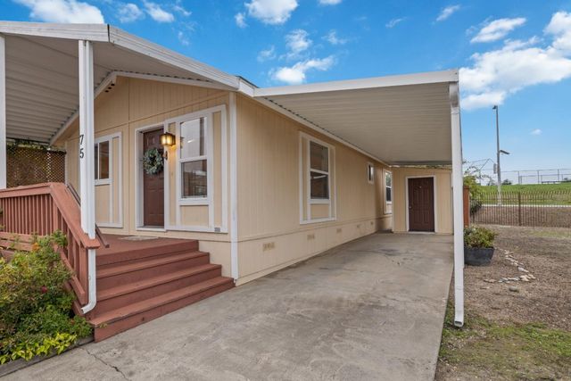 144 Holm Road 75, Watsonville, CA 95076