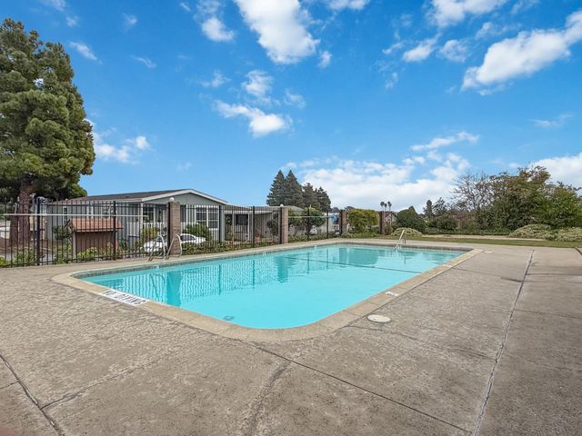 144 Holm Road 75, Watsonville, CA 95076