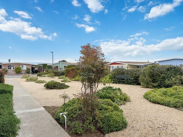 144 Holm Road 75, Watsonville, CA 95076