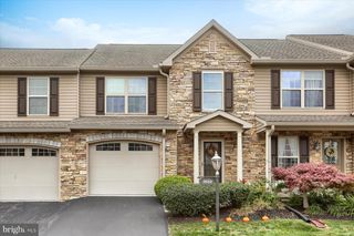 2652 GRACIE DR, Harrisburg, PA 17112