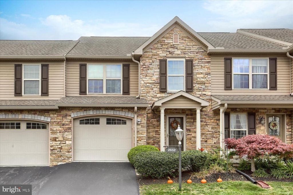 Image 1 of property listing at 2652 GRACIE DR, Harrisburg, PA 17112