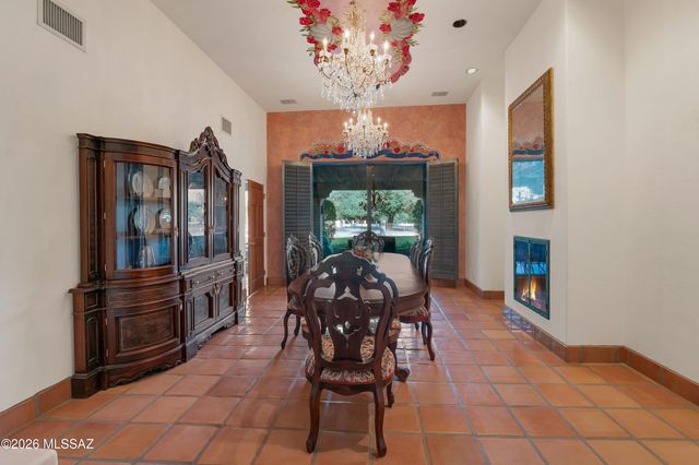 12513 E Jeffers Place, Tucson, AZ 85749