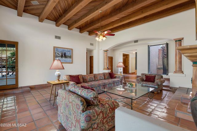 12513 E Jeffers Place, Tucson, AZ 85749