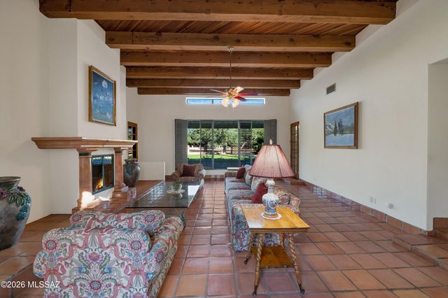 12513 E Jeffers Place, Tucson, AZ 85749