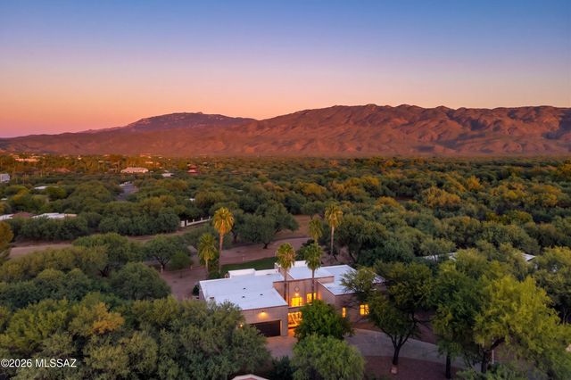12513 E Jeffers Place, Tucson, AZ 85749