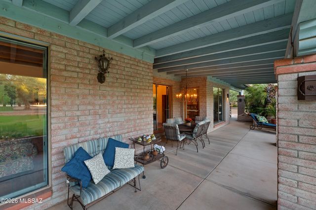 12513 E Jeffers Place, Tucson, AZ 85749