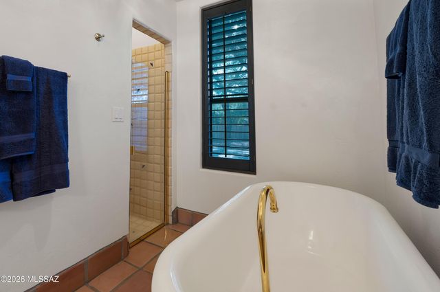 12513 E Jeffers Place, Tucson, AZ 85749