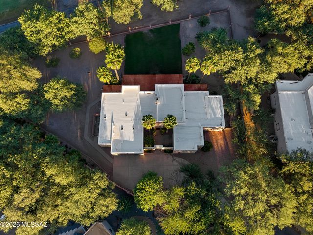 12513 E Jeffers Place, Tucson, AZ 85749