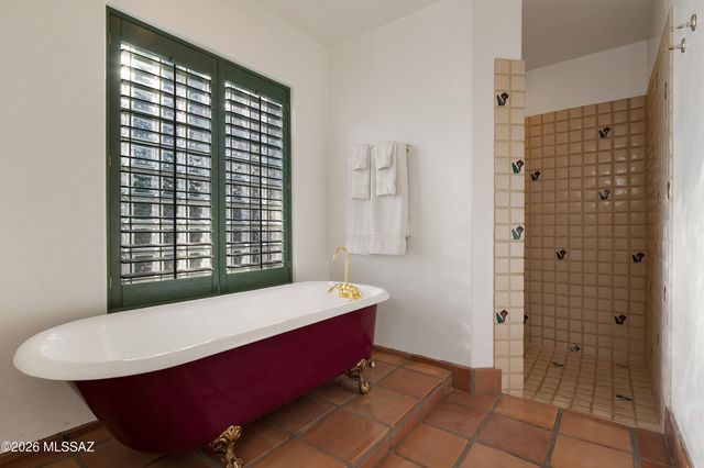 12513 E Jeffers Place, Tucson, AZ 85749