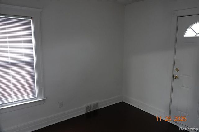 12851 2nd Avenue, Highland Park, MI 48203