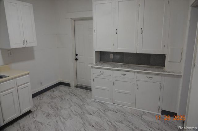 12851 2nd Avenue, Highland Park, MI 48203