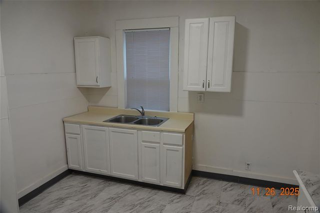 12851 2nd Avenue, Highland Park, MI 48203