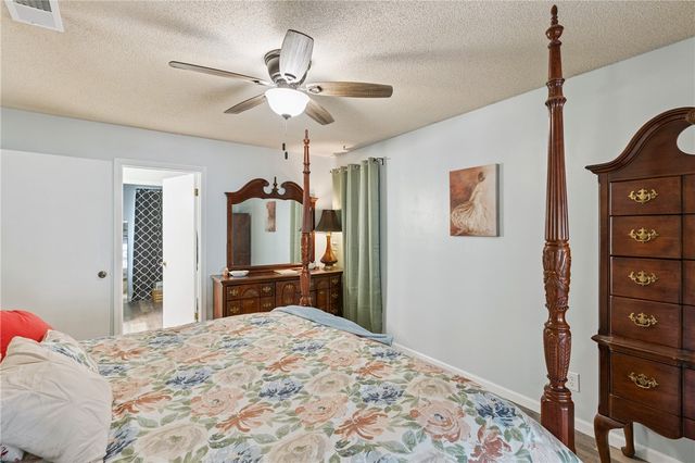 156 W Peach Ave, Kingsland, GA 31548