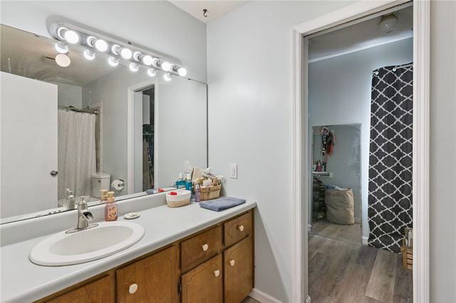 156 W Peach Ave, Kingsland, GA 31548