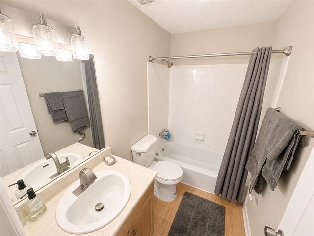 1150 Collier Road H07, Atlanta, GA 30318