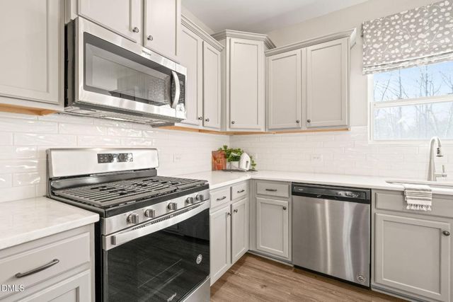 41 Manor Stone Drive, Clayton, NC 27527