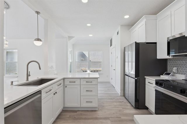 649 REMINGTON OAK DRIVE, Lake Mary, FL 32746