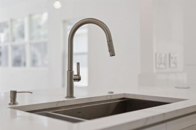 649 REMINGTON OAK DRIVE, Lake Mary, FL 32746