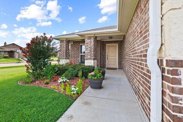 2324 Southridge Lane, Sherman, TX 75092