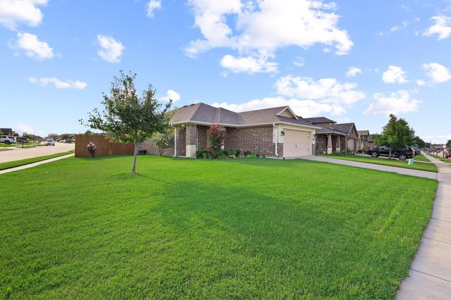 2324 Southridge Lane, Sherman, TX 75092