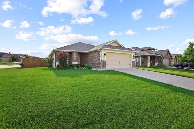 2324 Southridge Lane, Sherman, TX 75092