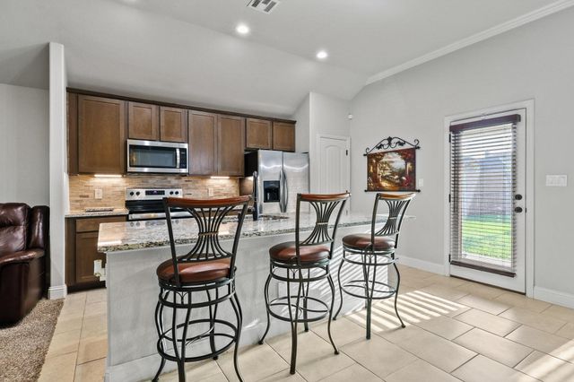 2324 Southridge Lane, Sherman, TX 75092
