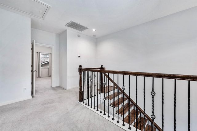 5723 Petty Street, Houston, TX 77007