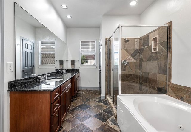 5723 Petty Street, Houston, TX 77007