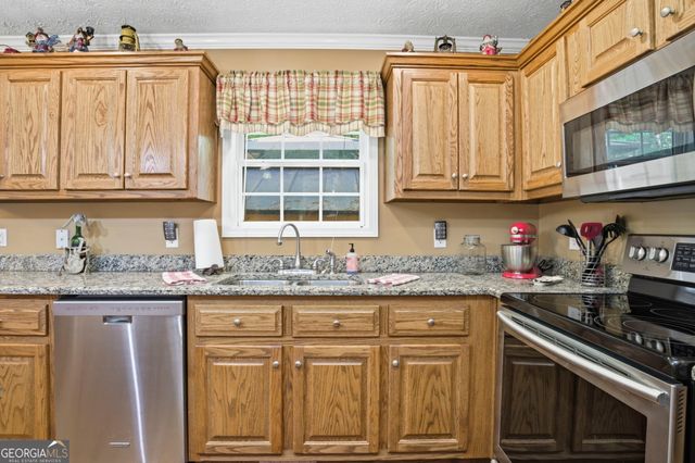 419 Flora Ave Extension SE, Rome, GA 30161