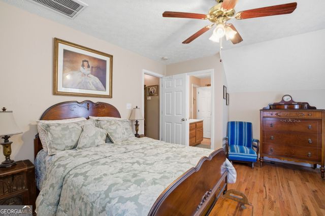 419 Flora Ave Extension SE, Rome, GA 30161