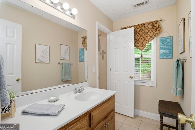 419 Flora Ave Extension SE, Rome, GA 30161