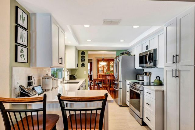 5302 19TH AVENUE W, Bradenton, FL 34209