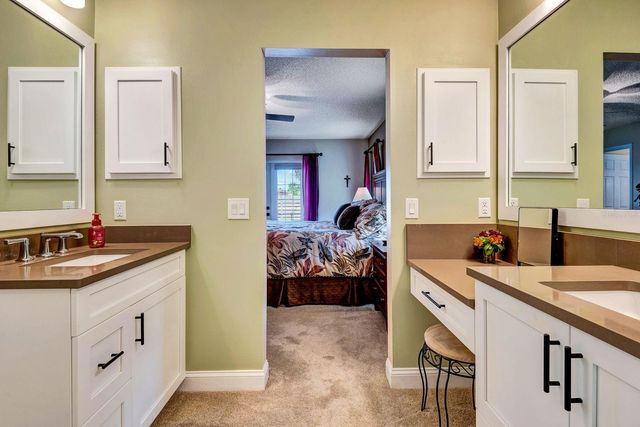 5302 19TH AVENUE W, Bradenton, FL 34209