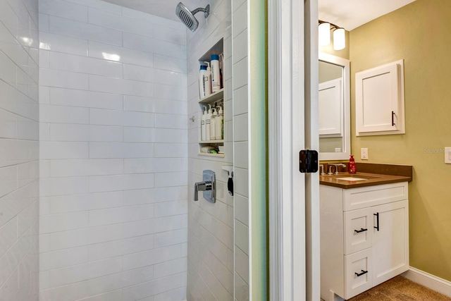 5302 19TH AVENUE W, Bradenton, FL 34209