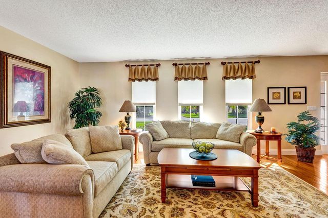 5302 19TH AVENUE W, Bradenton, FL 34209