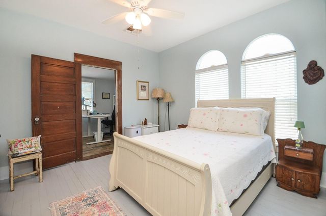 205 Main Street, Palacios, TX 77465