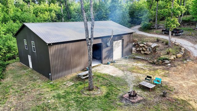 3155 Pigeon Spur Road, Tracy City, TN 37387