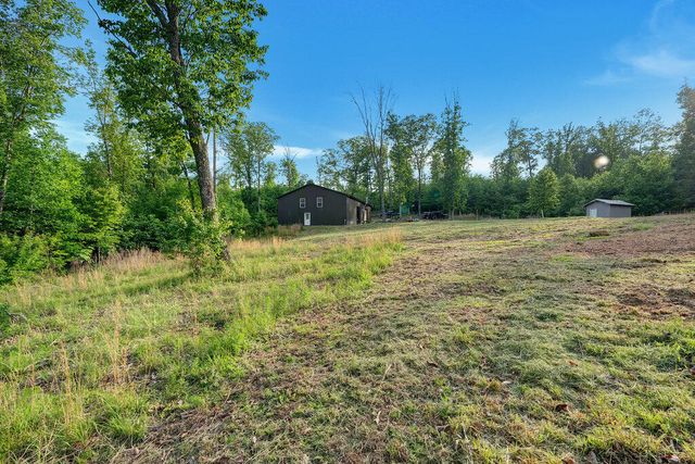 3155 Pigeon Spur Road, Tracy City, TN 37387