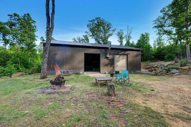 3155 Pigeon Spur Road, Tracy City, TN 37387