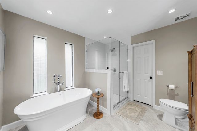 1800 Cross Bend Road, Plano, TX 75023
