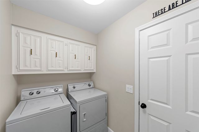 1800 Cross Bend Road, Plano, TX 75023