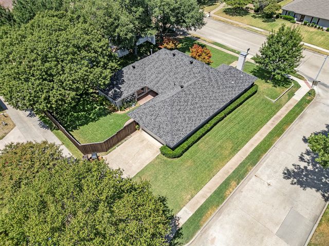 1800 Cross Bend Road, Plano, TX 75023
